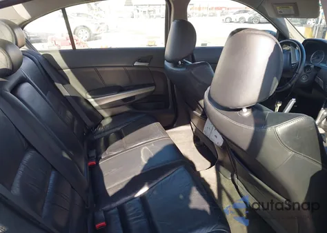 2009 Honda Accord 2.4 Ex-L z USA, uszkodzony, nr VIN 1HGCP26899A096611